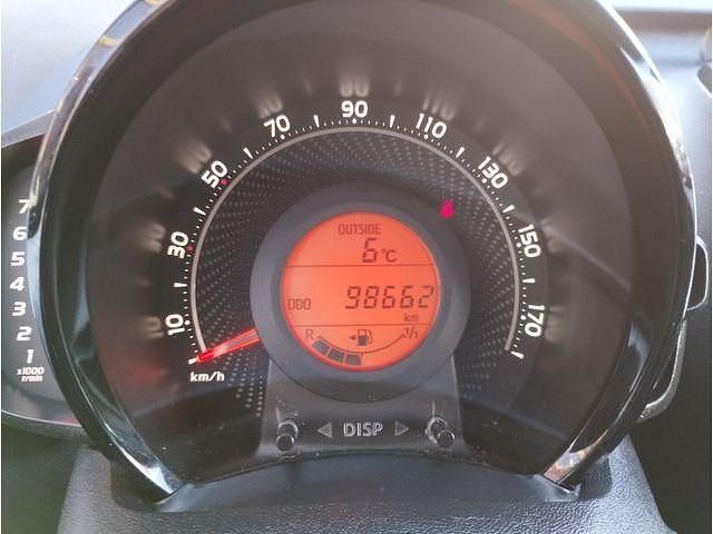 Gebraucht Toyota Aygo 72 PS (52 kW) 2020 Weiß Kleinwagen
