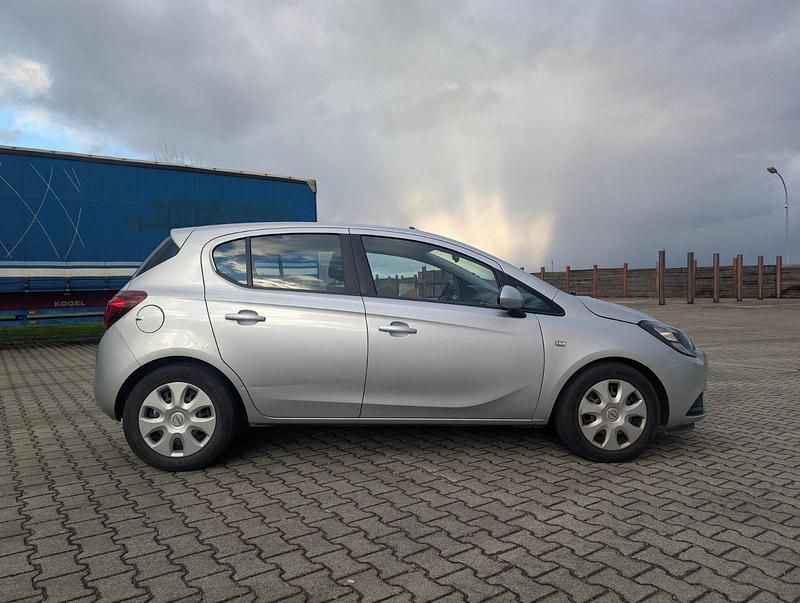 Gebraucht Opel Corsa 90 PS (66 kW) 2015 Silber Kleinwagen