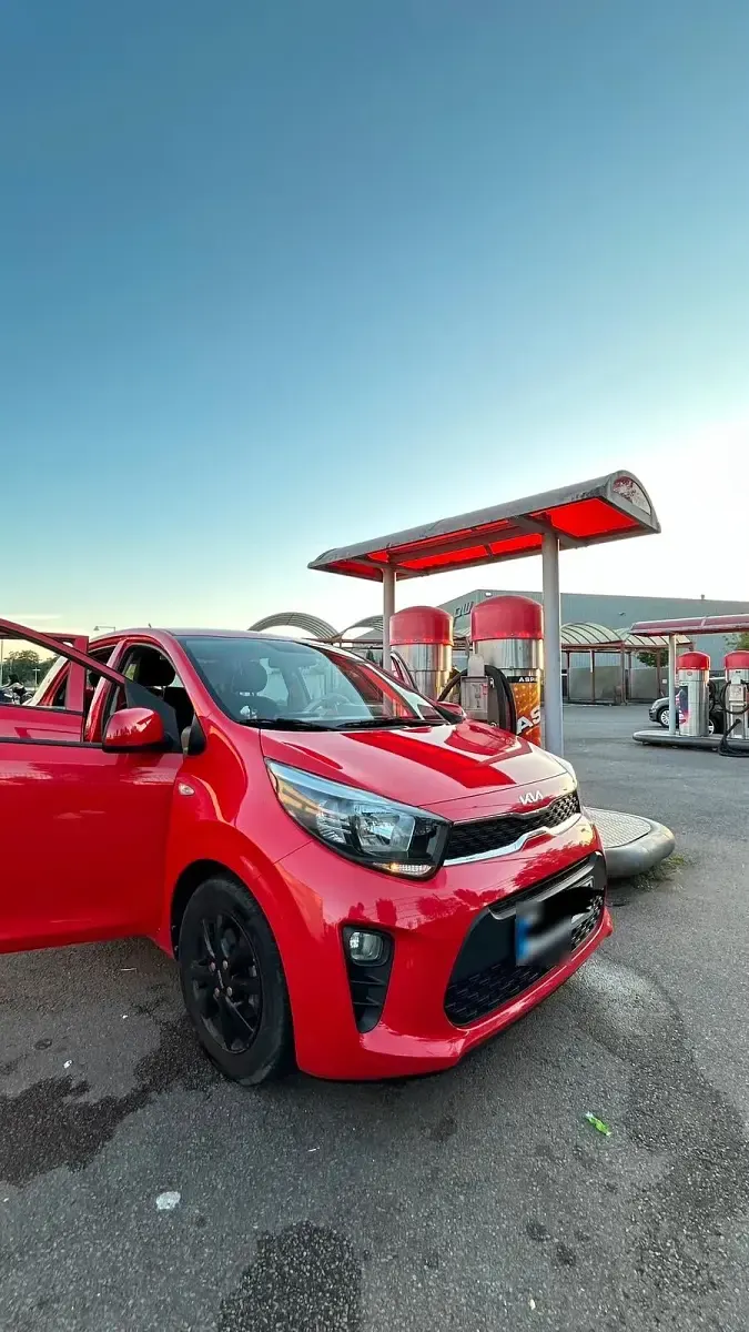 Gebraucht Kia Besta 84 PS (61 kW) 2023 Rot Kleinwagen