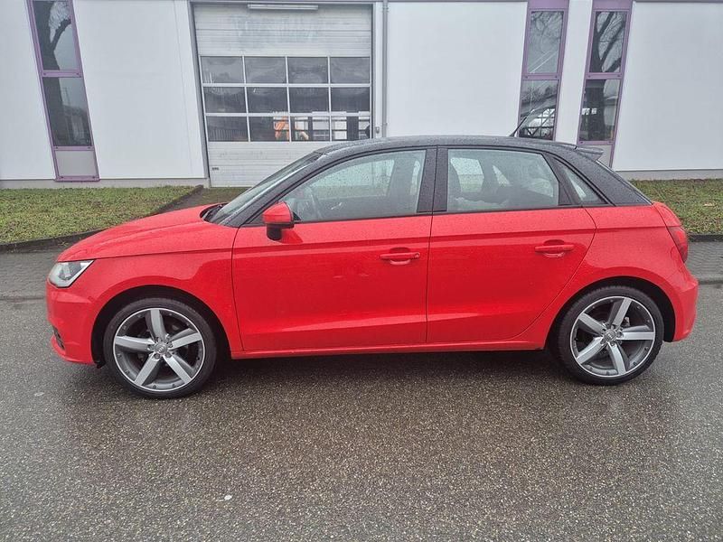 Gebraucht Audi A1 Sportback S-Line 90 PS (66 kW) 2015 Rot Kleinwagen