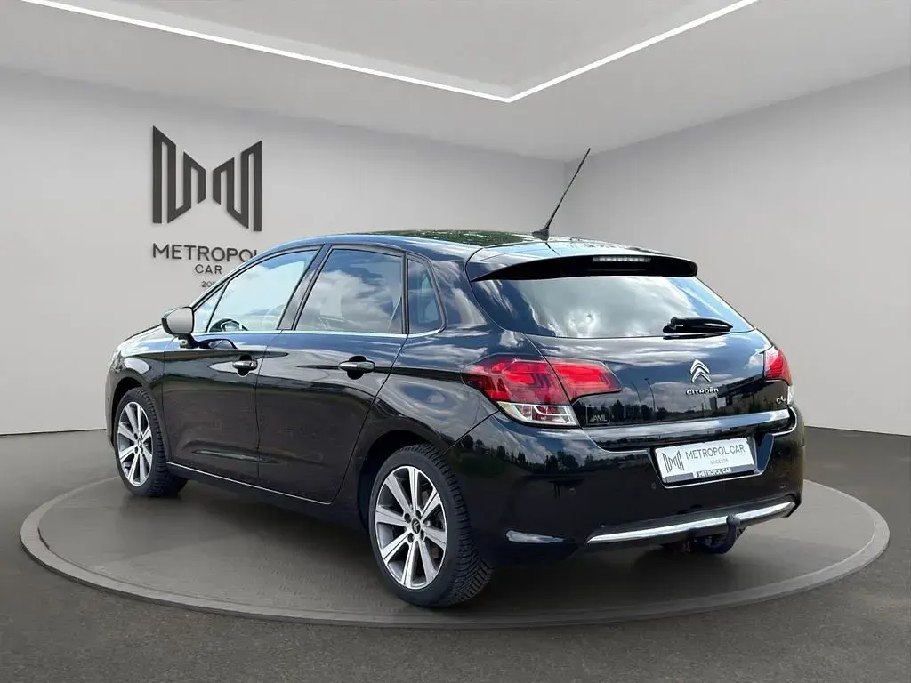 Usata Citroën C4 Shine 131 CV (96 kW) 2016 Nero Berlina