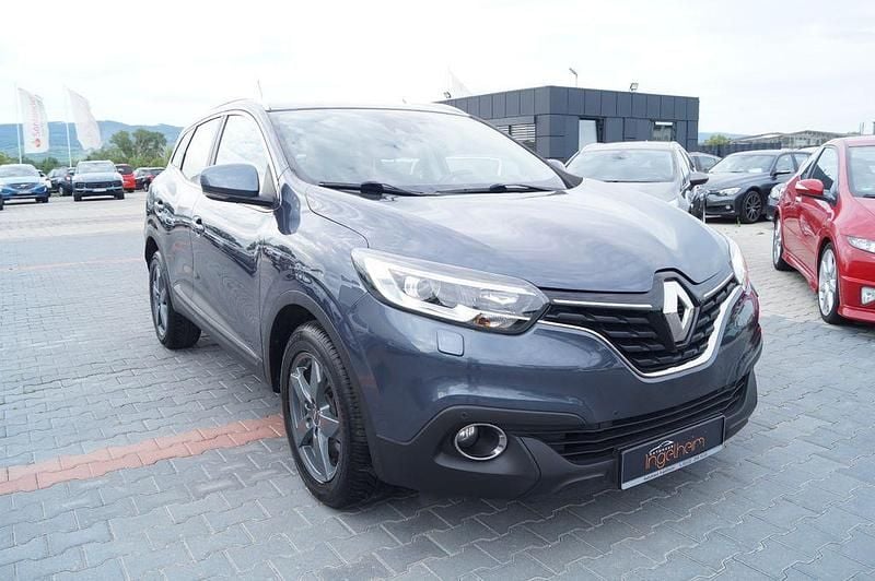 Grau Gebraucht 2018 Renault Kadjar Collection SUV | 11.890 € (Superpreis) - Bild 1/4