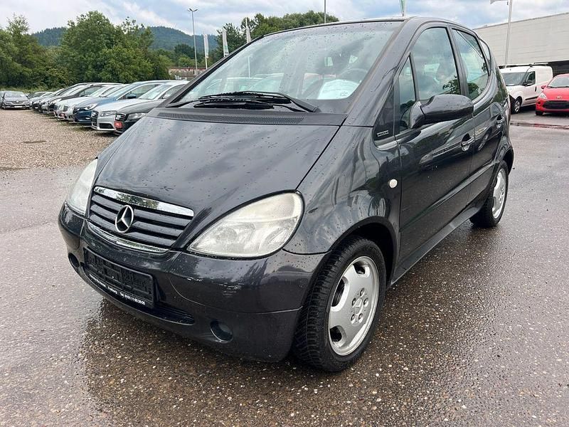 Grau Gebraucht 1999 Mercedes A160 Elegance Van / Kleinbus | 1.750 € (Fairer Preis) - Bild 1/4