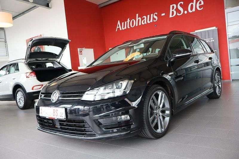 Schwarz Gebraucht 2014 VW Golf VII Cup Limousine | 10.890 € (Fairer Preis) - Bild 1/4