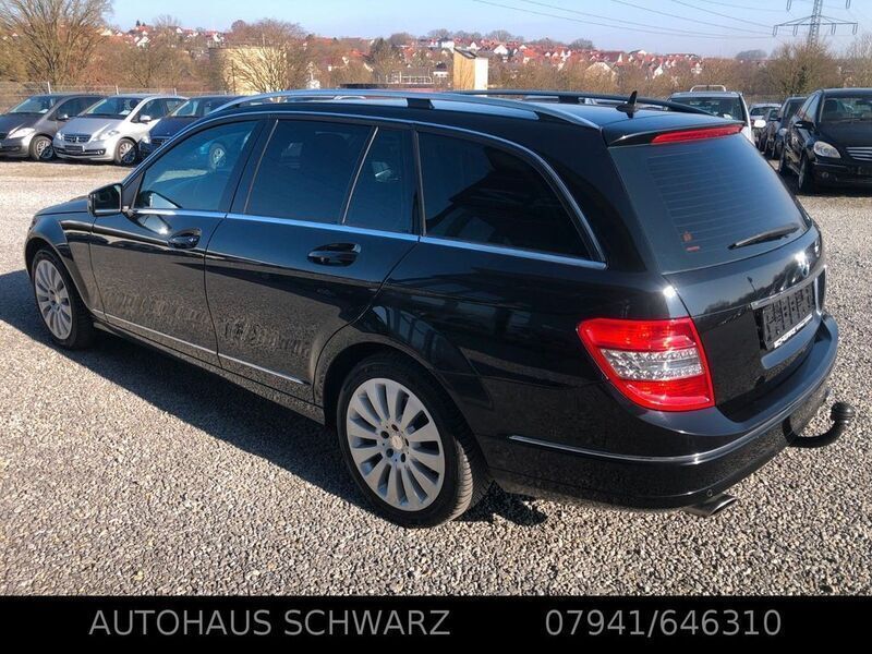 Gebraucht Mercedes C350 Elegance 224 PS (164 kW) 2009 Schwarz Kombi