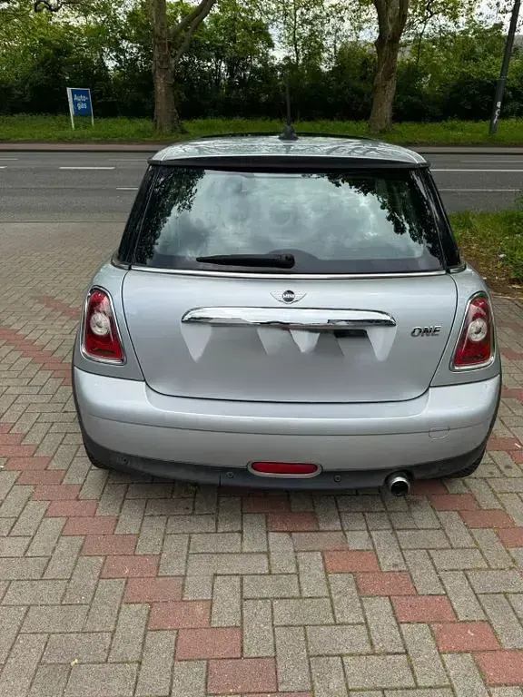 Occasion Mini Cooper 75 PK (55 kW) 2010 Zilver Hatchback