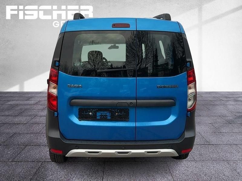 Gebraucht Dacia Dokker Stepway 131 PS (96 kW) 2019 Blau Van / Kleinbus