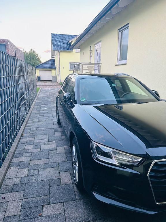 Gebraucht Audi A4 190 PS (139 kW) 2016 Schwarz Kombi
