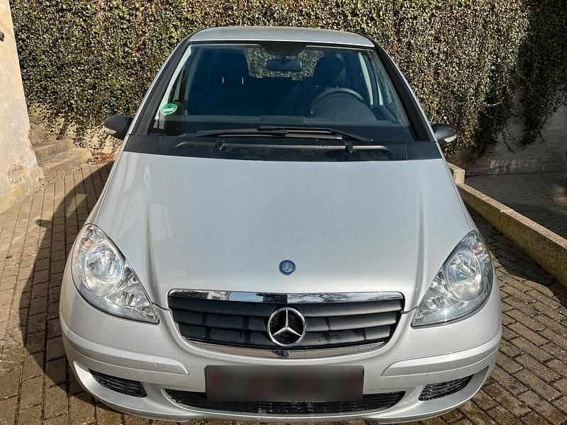 Gebraucht Mercedes A150 95 PS (69 kW) 2005 Silber Kleinwagen