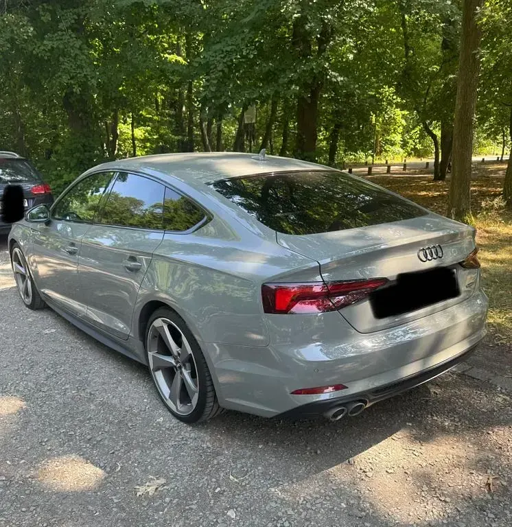 Gebraucht Audi A5 Sportback S-Line 190 PS (139 kW) 2019 Grau Kleinwagen
