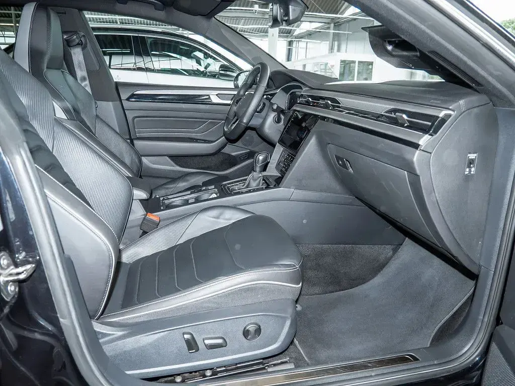 Gebraucht VW Arteon R-line 200 PS (147 kW) 2021 Schwarz / deep black Kombi