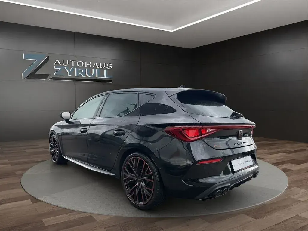 Gebraucht Cupra Leon VZ3 300 PS (220 kW) 2023 Schwarz Limousine