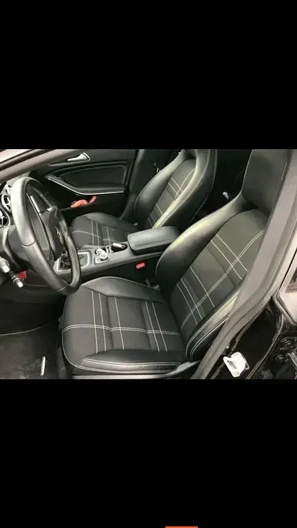 Gebraucht Mercedes CLA180 122 PS (89 kW) 2013 Violett Coupé