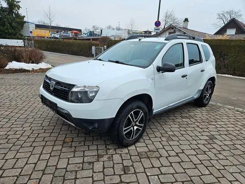 Weiß Gebraucht 2013 Dacia Duster Prestige SUV | 4.600 € (Guter Preis) - Bild 1/4