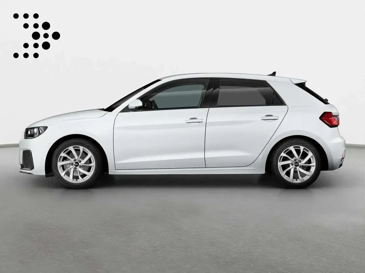 Second-hand Audi A1 Advanced 116 CP (85 kW) 2025 Alb SUV