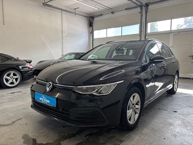 Deep black perleffekt Gebraucht 2022 VW Golf VIII Life Kombi | 13.980 € (Guter Preis) - Bild 1/4