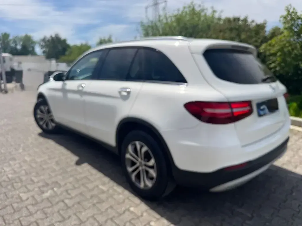 Gebraucht Mercedes GLC250 204 PS (150 kW) 2018 Weiß SUV