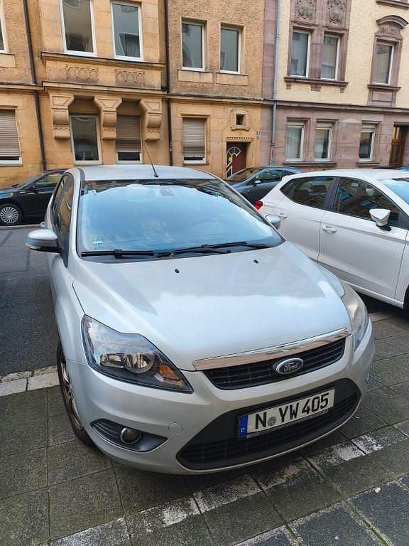 Silber Gebraucht 2008 Ford Focus Style Limousine | 2.100 € (Guter Preis) - Bild 1/4