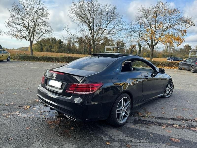 Gebraucht Mercedes E350 AMG 252 PS (185 kW) 2014 Schwarz Coupé