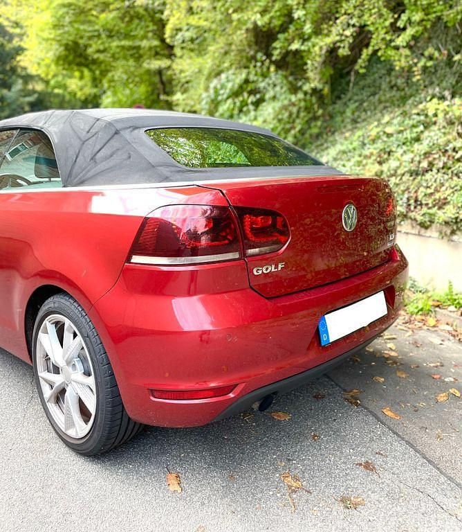 Gebraucht VW Golf Cabriolet 105 PS (77 kW) 2012 Rot Cabrio