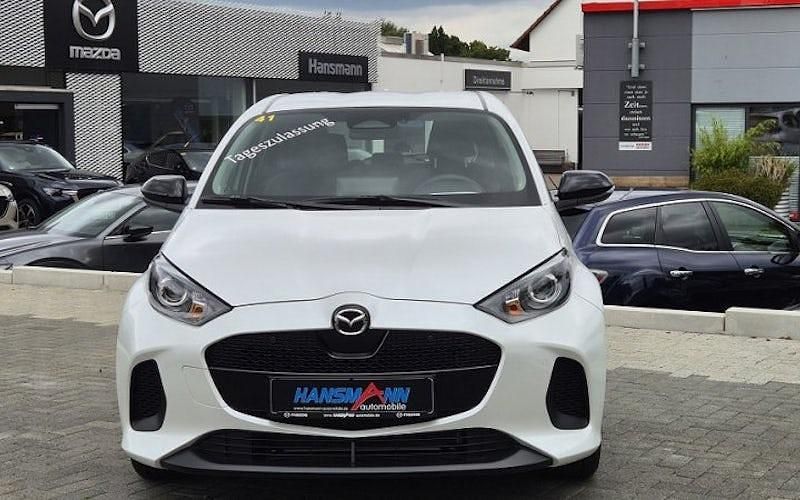 Neu Mazda 2 Exclusive-Line 116 PS (85 kW) 2025 Weiss Kleinwagen