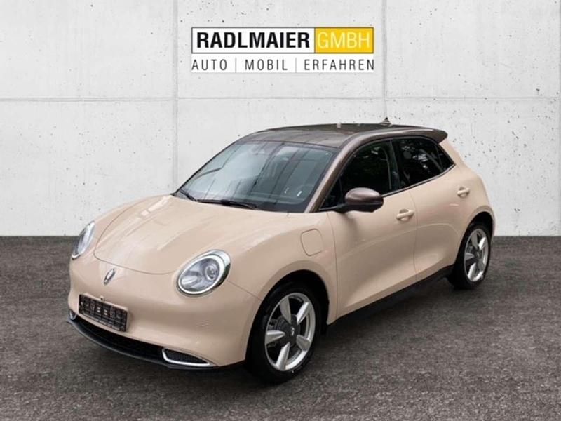 Galaxy beige/ brown Gebraucht 2023 Ora 03 Kleinwagen | 25.990 € - Bild 1/4