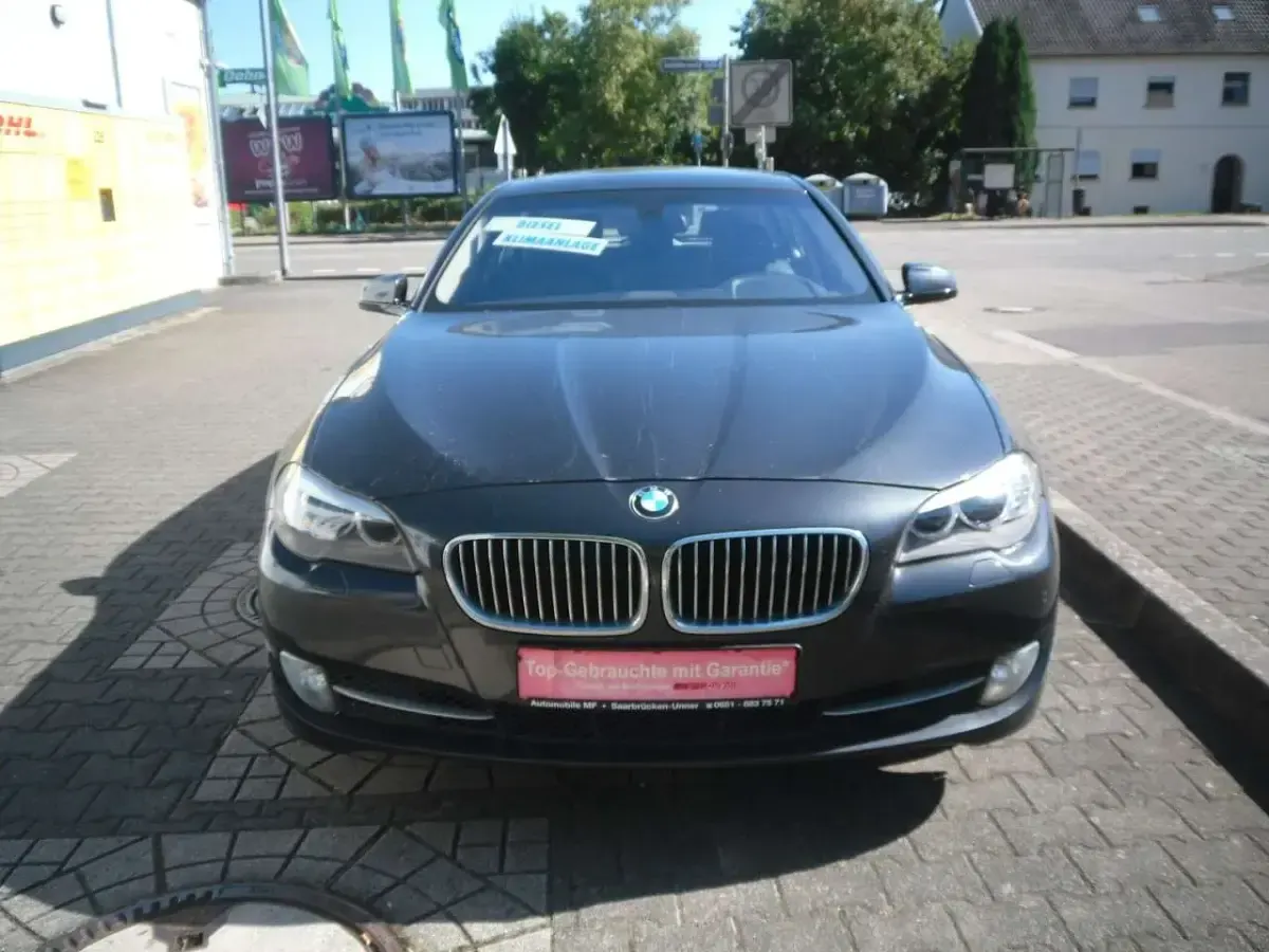 Gebraucht BMW 520 M Sport 184 PS (135 kW) 2013 Sophistograu ii brillanteffekt Kombi