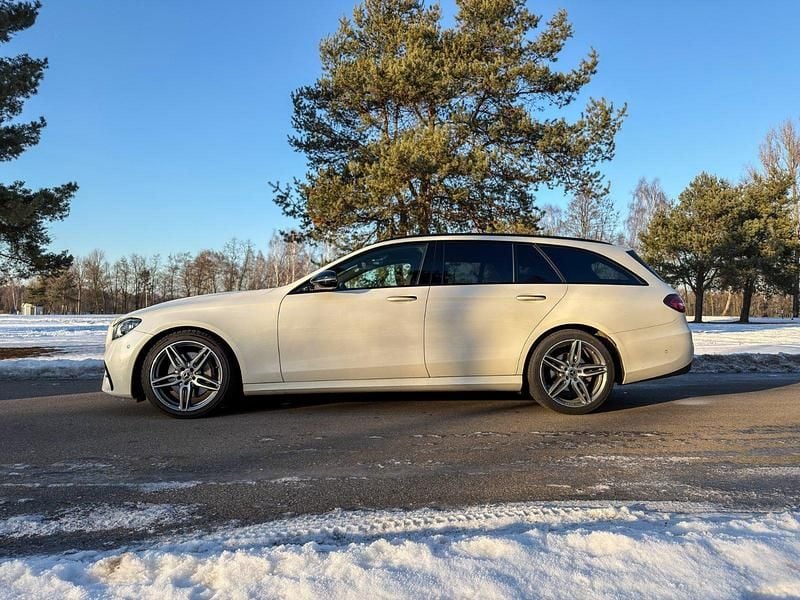 Gebraucht Mercedes 220 AMG 197 PS (144 kW) 2020 Weiß Kombi