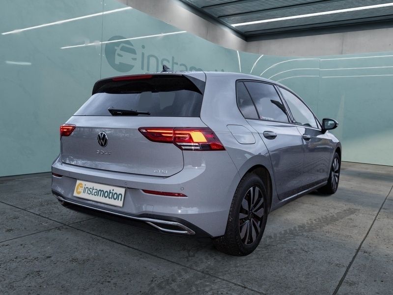 Gebraucht VW Golf VIII Move 110 PS (80 kW) 2023 Grau Limousine