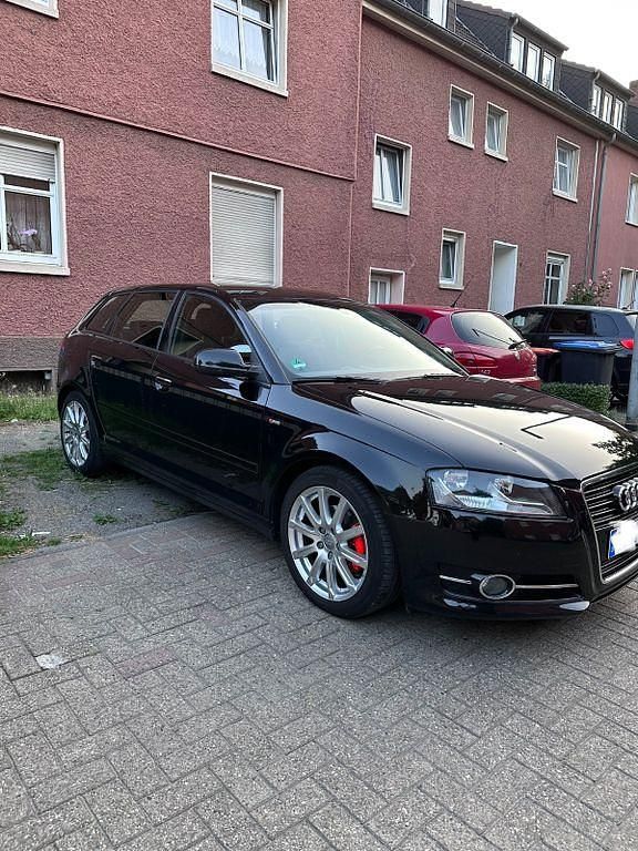 Gebraucht Audi A3 S-Line 125 PS (91 kW) 2010 Schwarz Kleinwagen