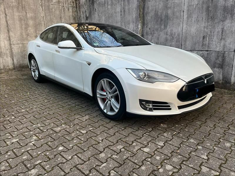 Gebraucht Tesla Model S 514 kW (700 PS) 2016 Kleinwagen