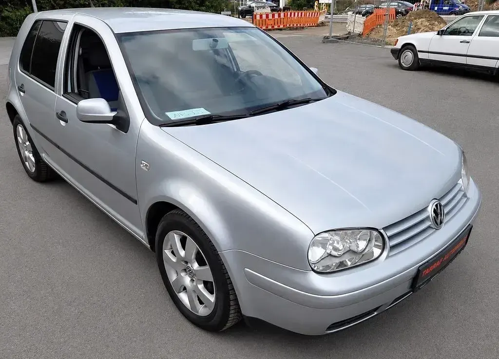 Gebraucht VW Golf IV Edition 102 PS (75 kW) 2001 Silber Limousine