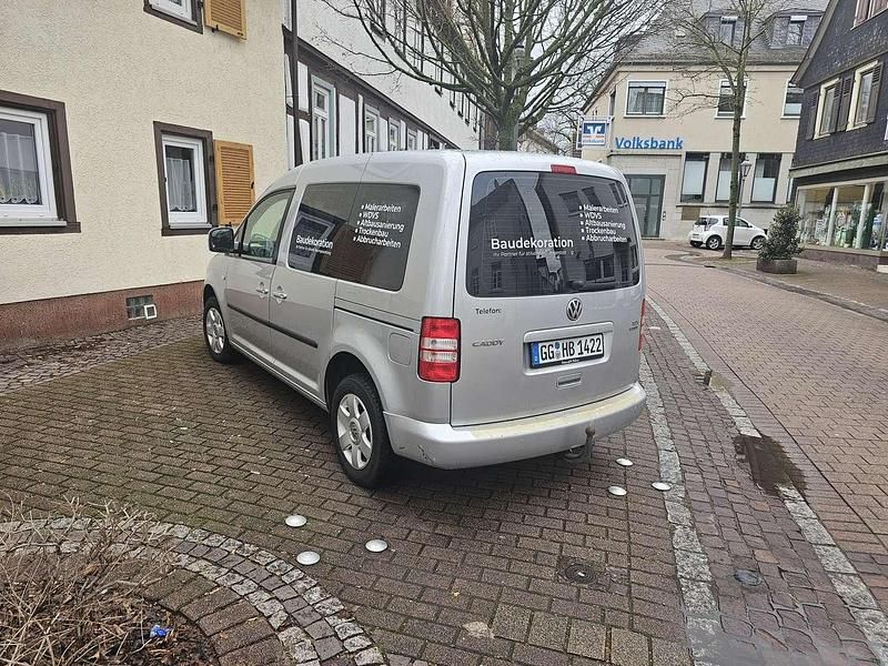 Gebraucht VW Caddy Startline 75 PS (55 kW) 2011 Silber Van / Kleinbus