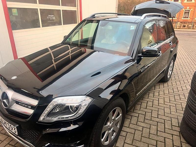 Gebraucht Mercedes GLK220 170 PS (125 kW) 2015 Schwarz SUV