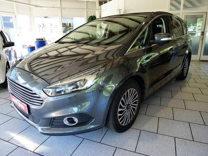 Gebraucht Ford S-MAX S 150 PS (110 kW) 2019 Grau Van / Kleinbus