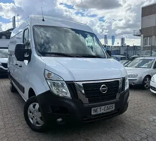 Używany Nissan Interstar 2022 Biały Van