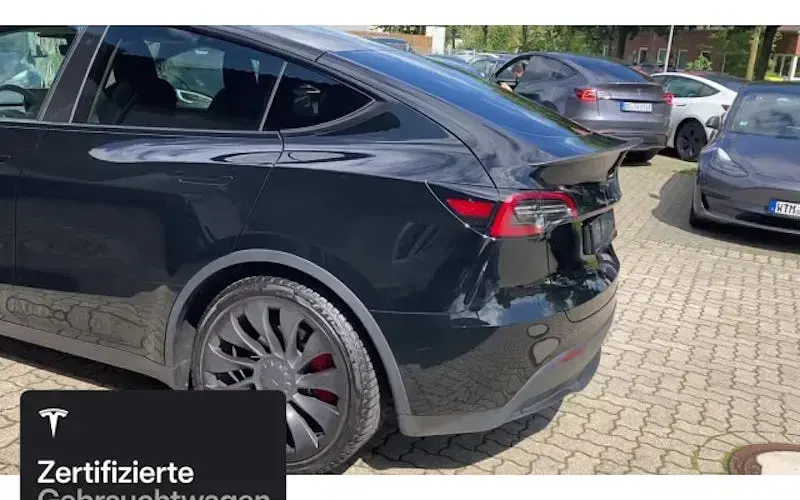 Usata Tesla Model Y Performance 321 kW (437 CV) 2022 Nero SUV