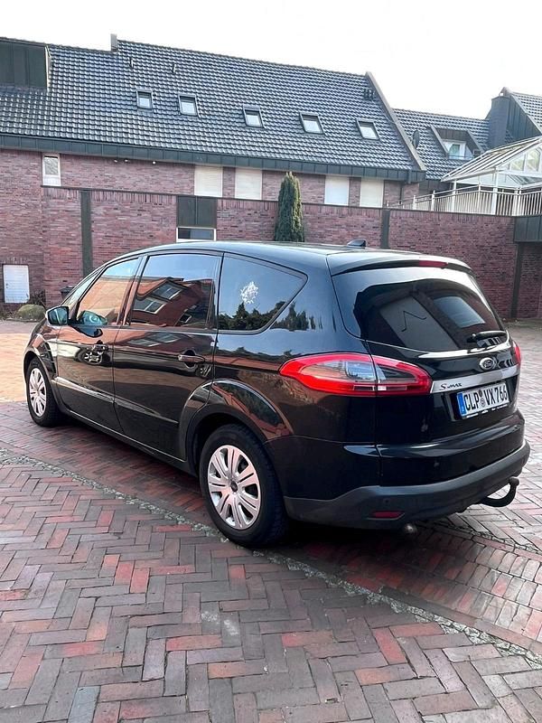Gebraucht Ford S-MAX S 140 PS (102 kW) 2010 Schwarz Van / Kleinbus