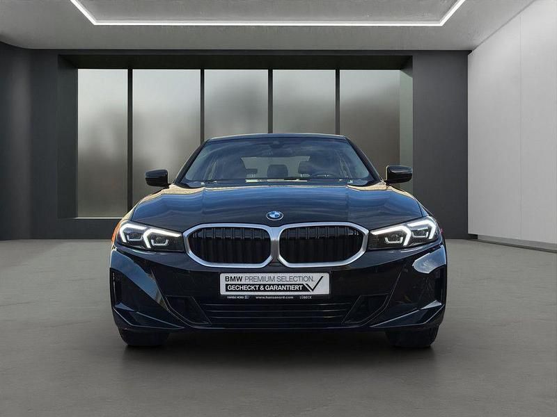 Gebraucht BMW 320 190 PS (139 kW) 2024 Schwarz Limousine