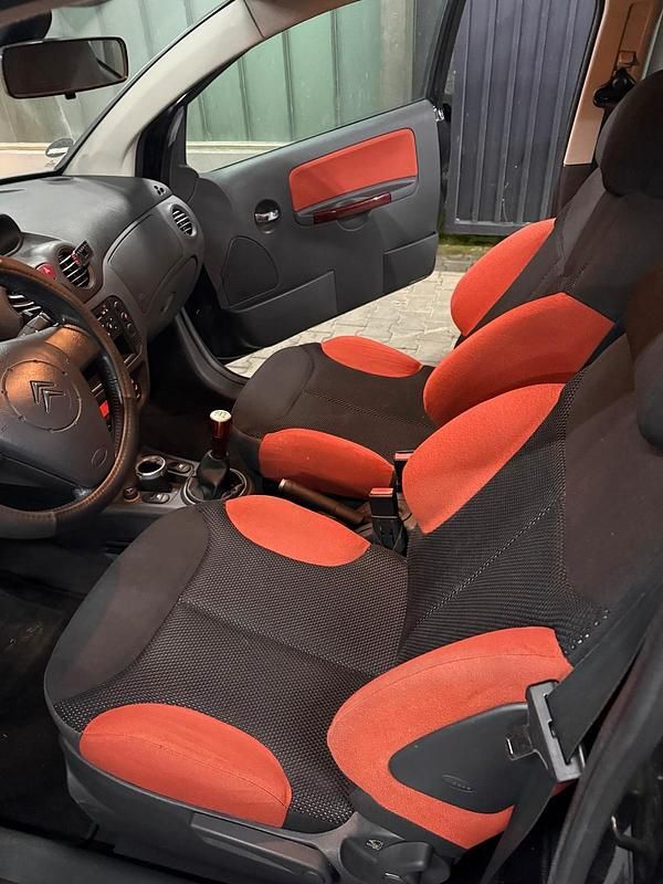 Gebraucht Citroën C2 60 PS (44 kW) 2005 Schwarz Kleinwagen