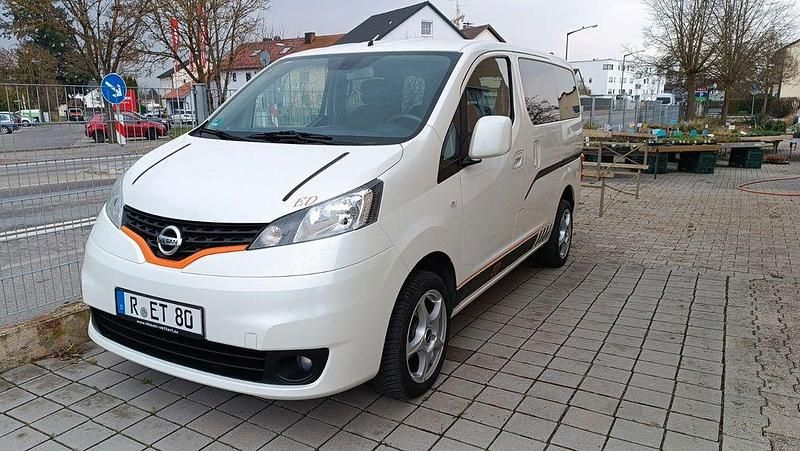 Gebraucht Nissan Evalia 110 PS (80 kW) 2017 Weiß Van / Kleinbus
