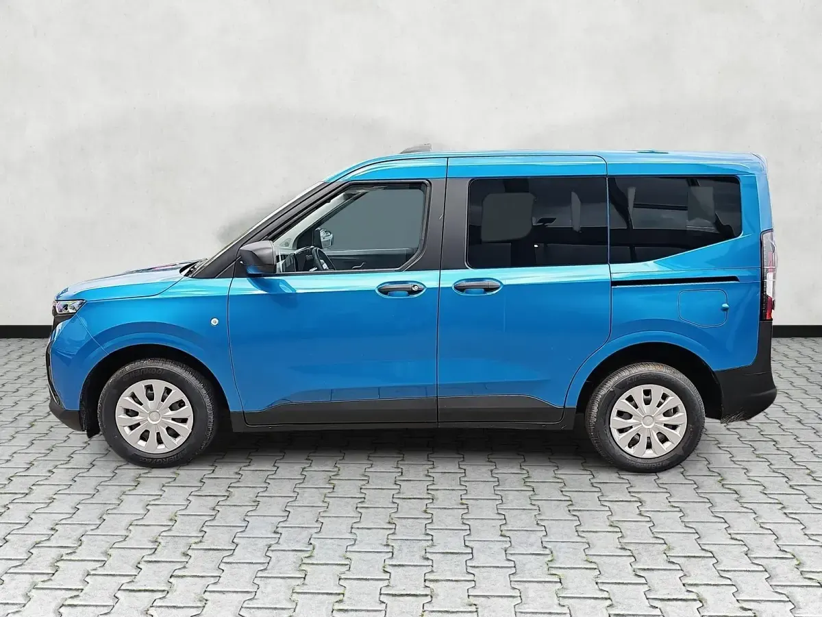 Neu Ford Tourneo Courier Trend 125 PS (91 kW) 2026 Digital aqua blue metallic Van / Kleinbus