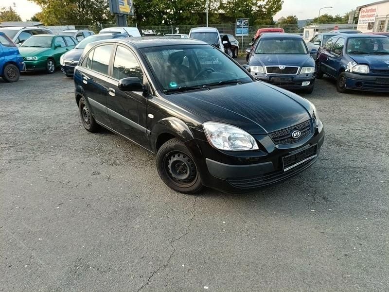 Schwarz Gebraucht 2008 Kia Rio EX Limousine | 900 € (Superpreis) - Bild 1/4