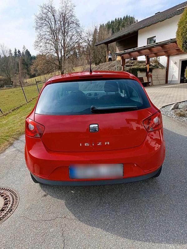 Gebraucht Seat Ibiza 70 PS (51 kW) 2009 Rot Kleinwagen