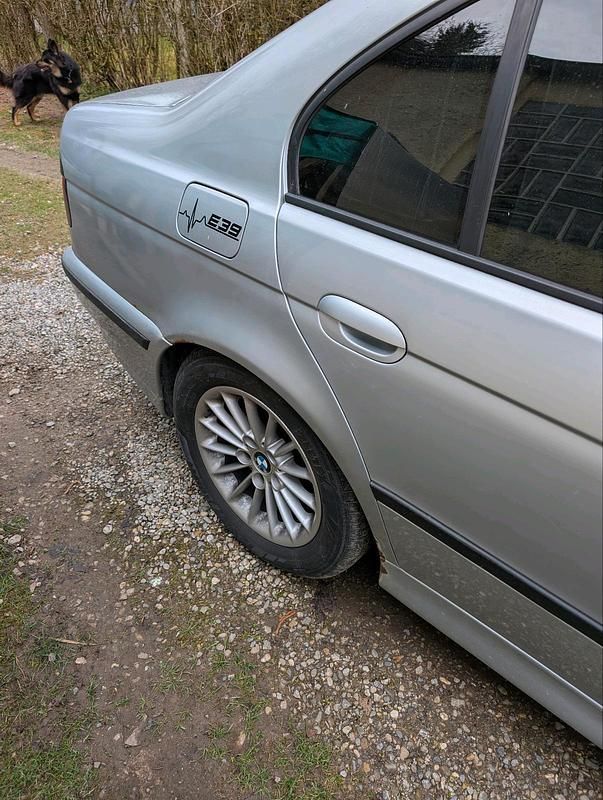 Gebraucht BMW 520 150 PS (110 kW) 1997 Silber Limousine