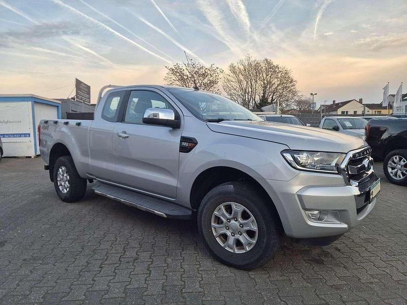 Gebraucht Ford Ranger XLT 160 PS (117 kW) 2017 Polarsilber metallic Pickup