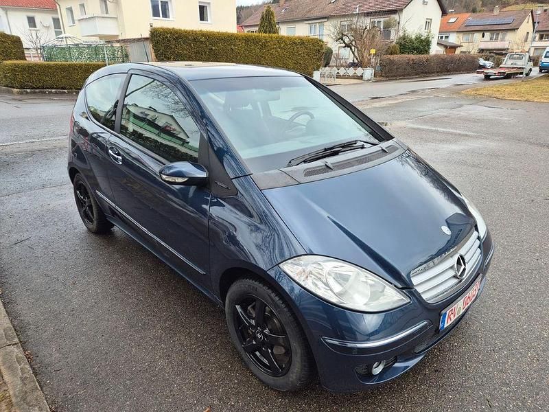 Gebraucht Mercedes A180 109 PS (80 kW) 2005 Blau Kleinwagen