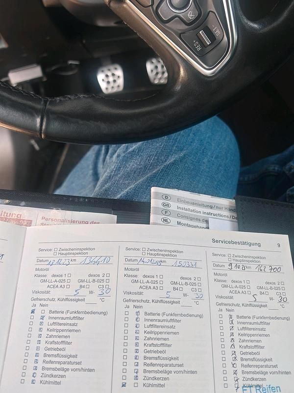 Gebraucht Opel Insignia 163 PS (119 kW) 2014 Schwarz Kombi