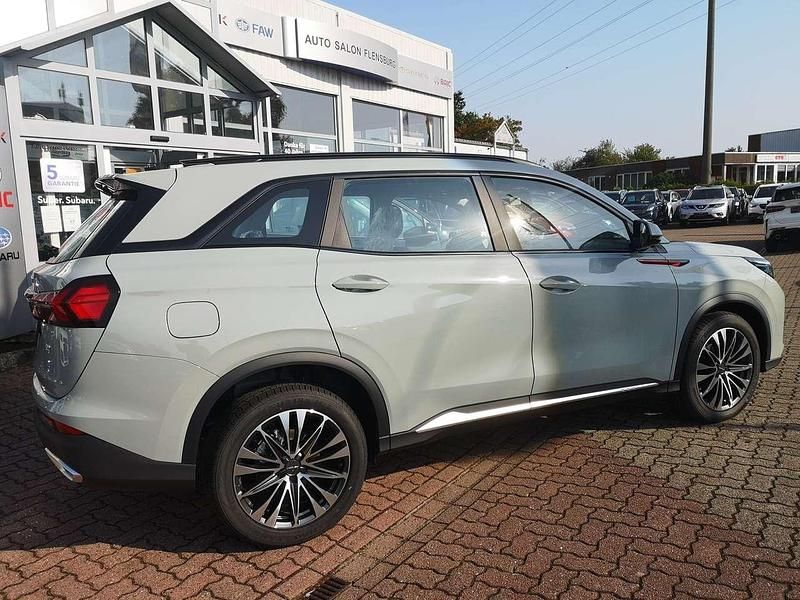 Gebraucht DFSK Fengon 177 PS (130 kW) 2024 Grau SUV