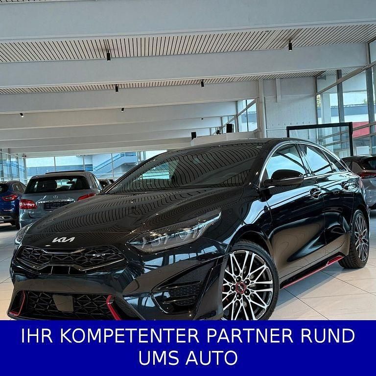 Schwarz Gebraucht 2021 Kia ProCeed GT Kleinwagen | 29.991 € (Teuer) - Bild 1/4
